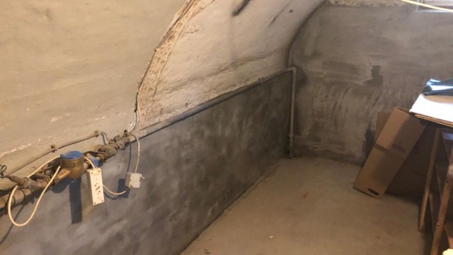 Ein feuchter Keller vor der Trockenlegung