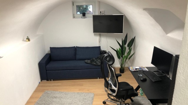 Ein tockener Büroraum im Keller