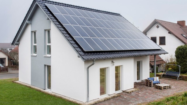 Bausatzhaus mit Solardach