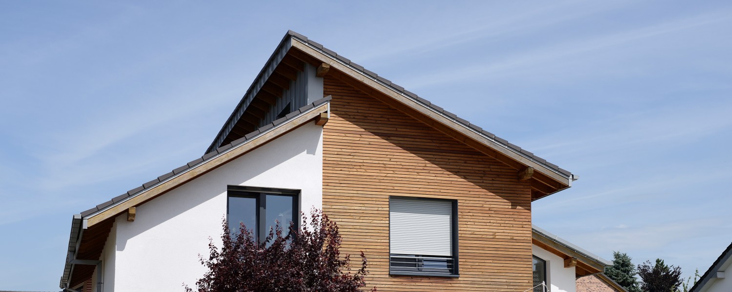 Die Maklerkosten für den Kauf eines Hauses können Sie unter Umständen von der Steuer absetzen Einfailienhaus