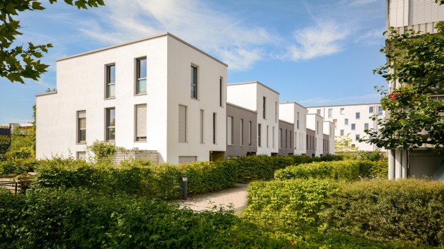 Ein modernes Neubauhaus, für dessen Kauf ein Volltilgerdarlehen verwendet werden kann Ein modernes Neubauhaus, für dessen Kauf ein Volltilgerdarlehen verwendet werden kann