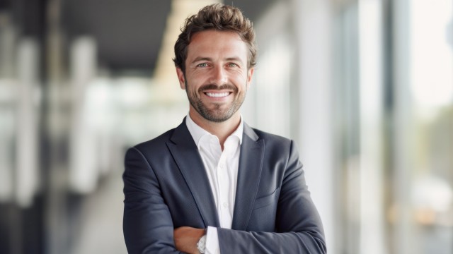 Eine Beratung zum Immobilienverkauf bei der Wüstenrot Immobilien